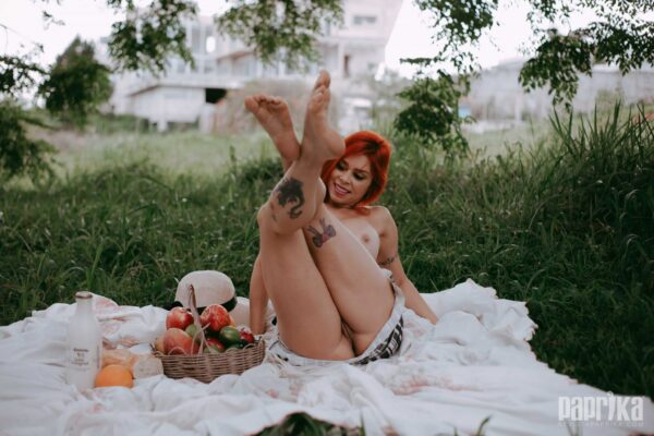 Rossane Bom pelada nua