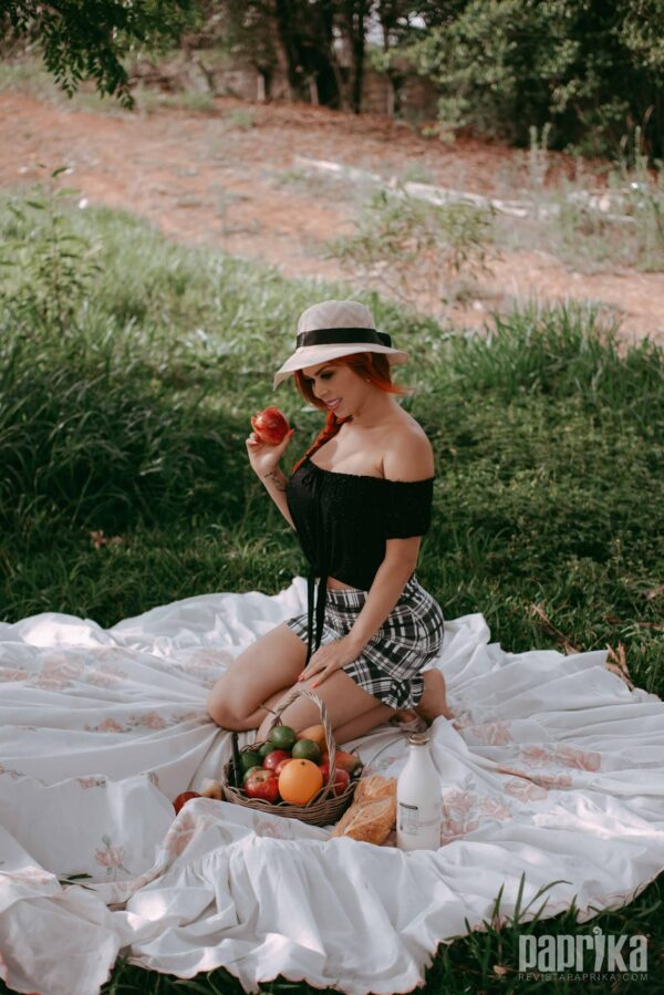 Rossane Bom pelada nua