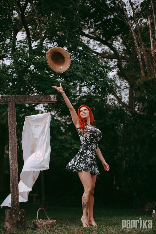 Rossane Bom pelada nua