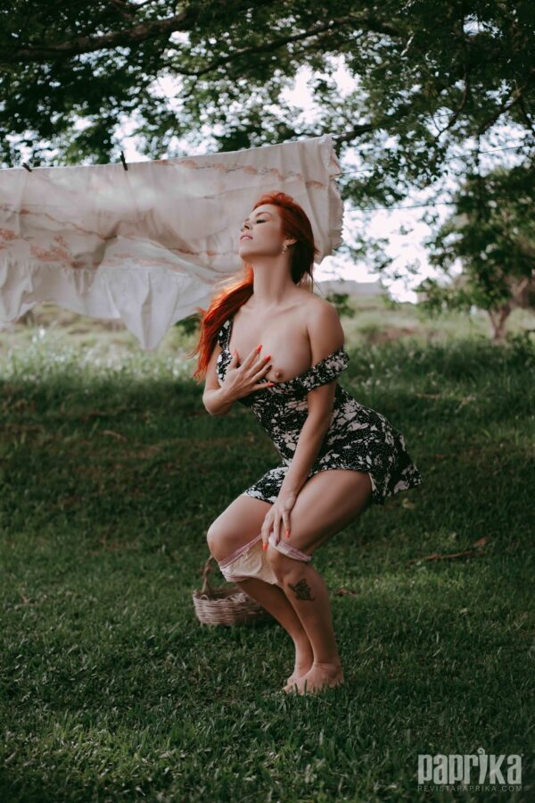 Rossane Bom pelada nua