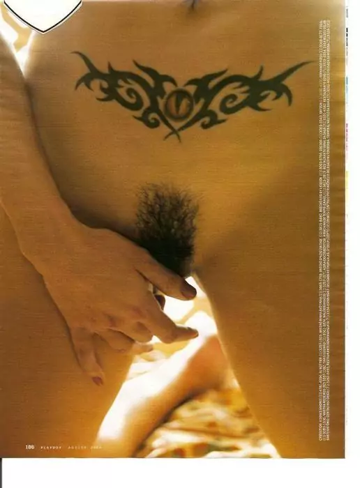Carol Castro nua Pelada na Playboy