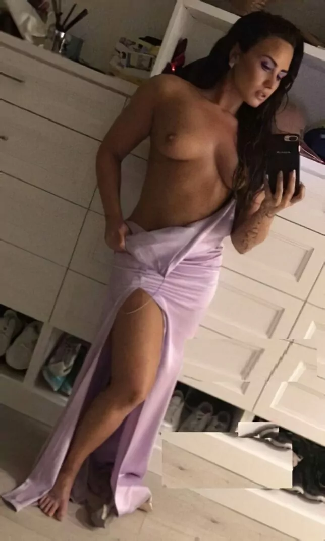 Nudes da Demi Lovato Pelada