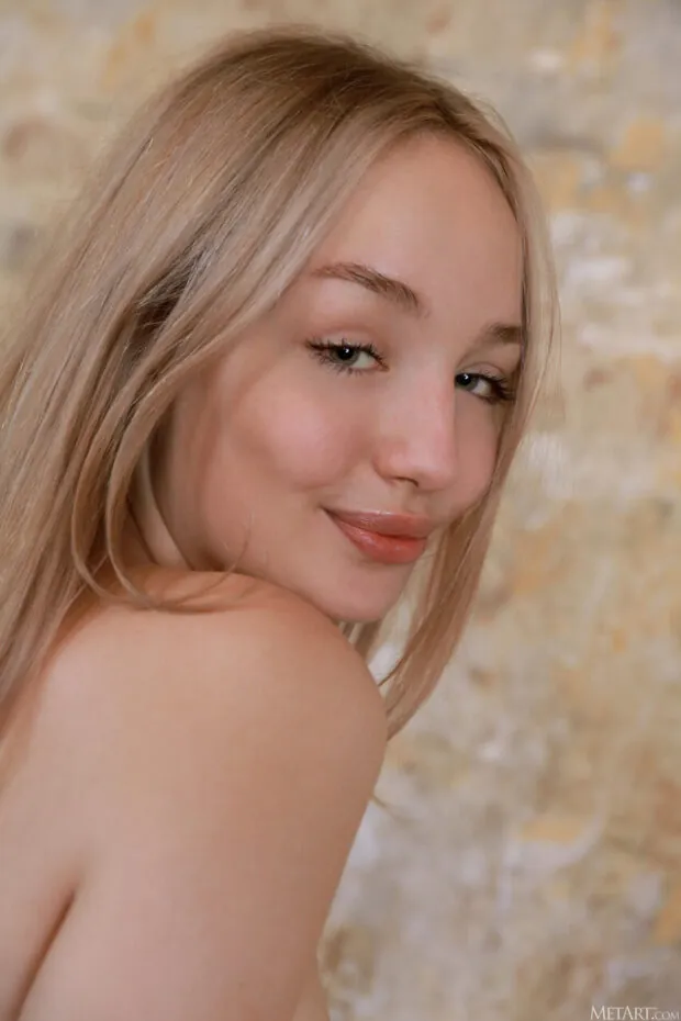 Loirinha Linda da Buceta bem Lisinha Pelada